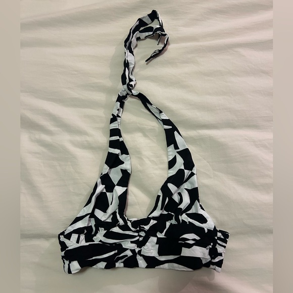 Zara abstract halter top - Picture 2 of 3